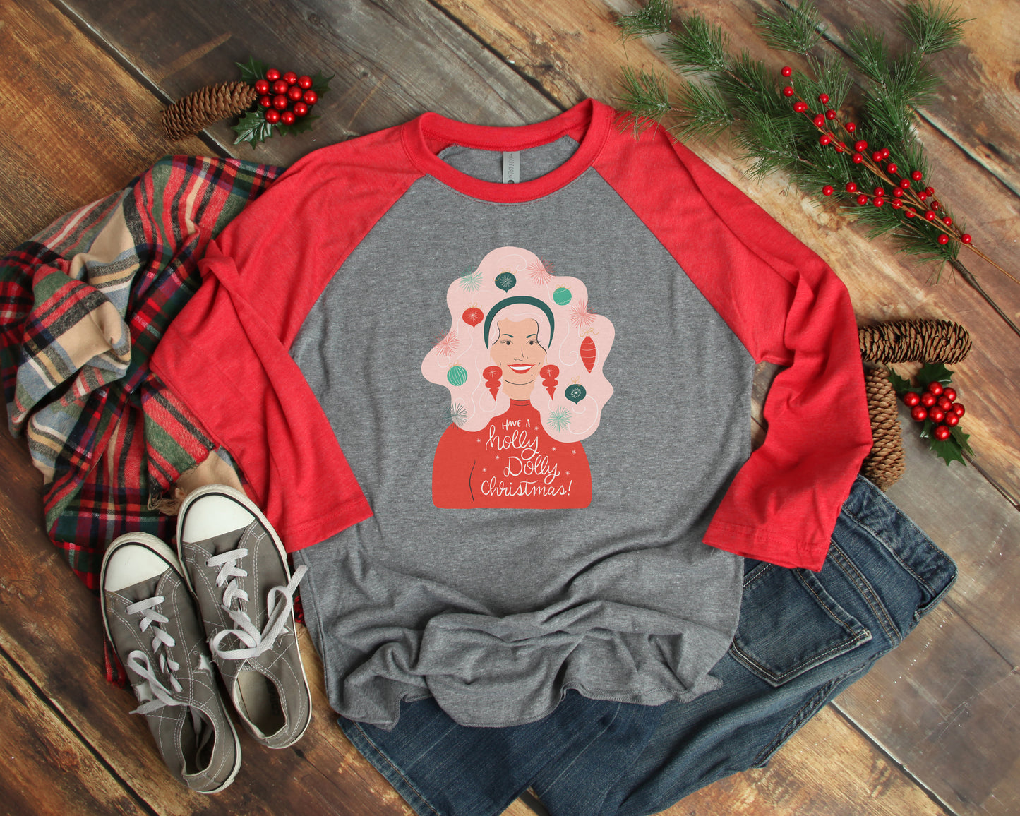 Holly Dolly Christmas Unisex Raglan Baseball Shirt